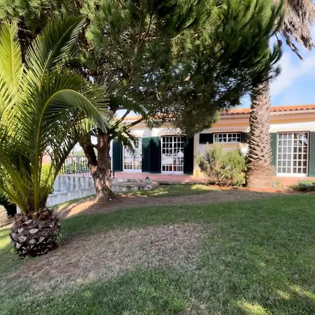 Сasa de vacaciones Preciosa Casa Entre Lisboa, Cascais Y Sintra *